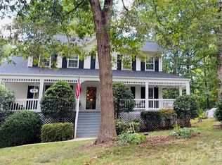 612 17th Avenue Dr SE, Hickory, NC 28602