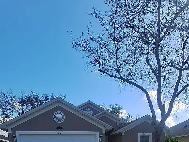 2891 Stratford Pointe Dr — Photo 1