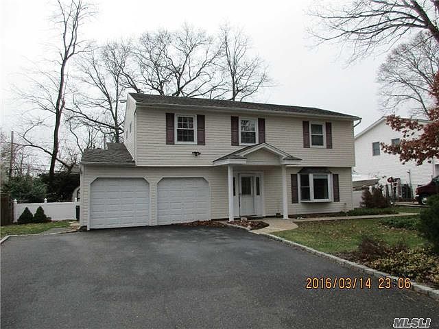1st image of 42 Parkway Dr S