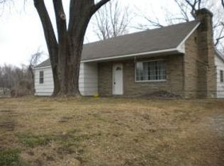 1205 S Berry Rd, Independence, MO 64057