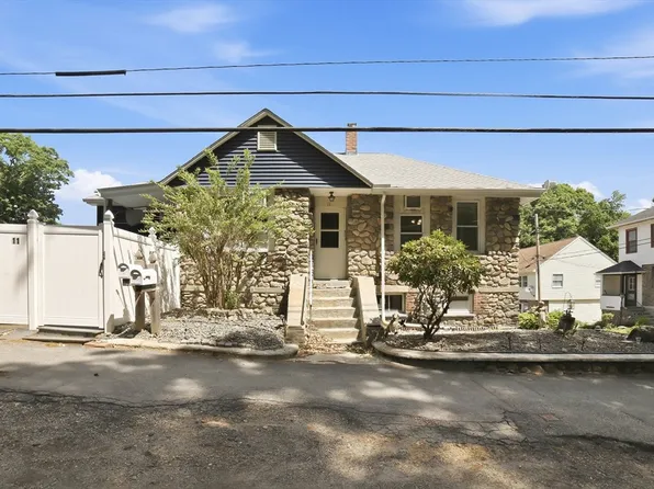 11 Olympia Ave, Shrewsbury, MA 01545