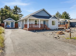 Div 11, Ocean Shores, WA 98569