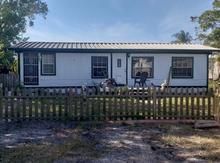 11129 Pine Tree Ln, Port Richey, FL 34668