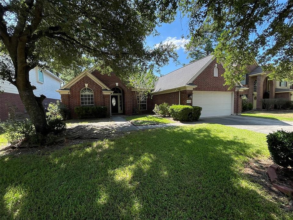 1st image of 16211 Hollow Rock Dr