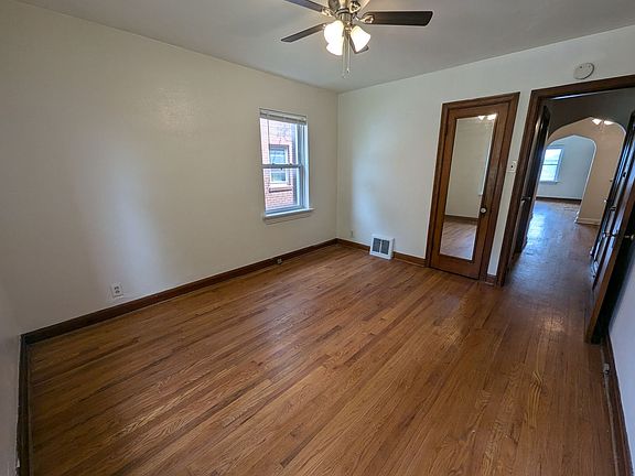 5th image of 5819 Devonshire Ave #1E