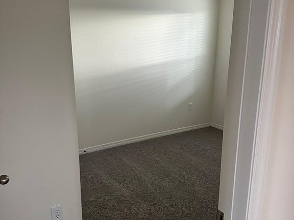 4th image of 1424 Cumberland Ave