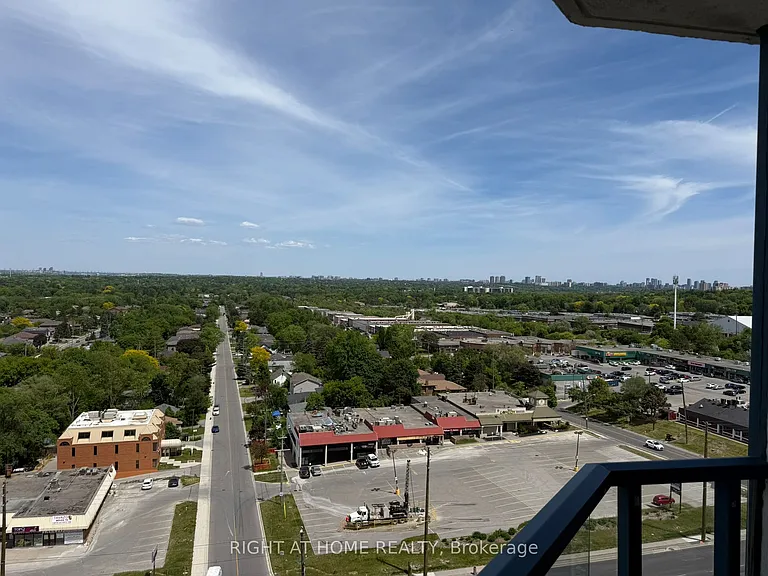 7300 Yonge St #1604 — Photo 31
