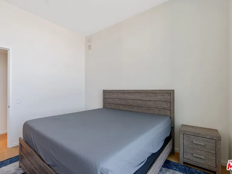 877 Francisco St #4202 — Photo 17
