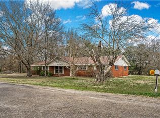 135 Parker Ln, Waco, TX 76705