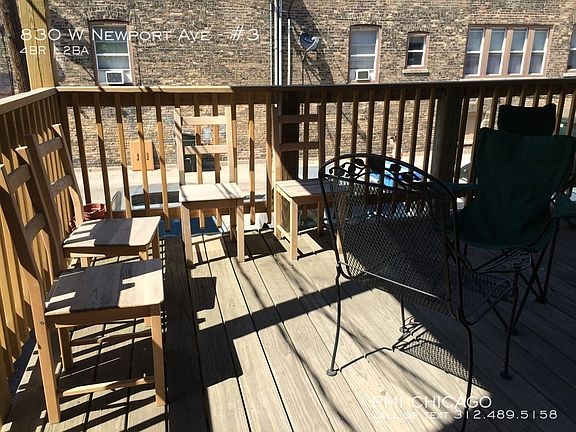 3rd image of 830 W Newport Ave #3
