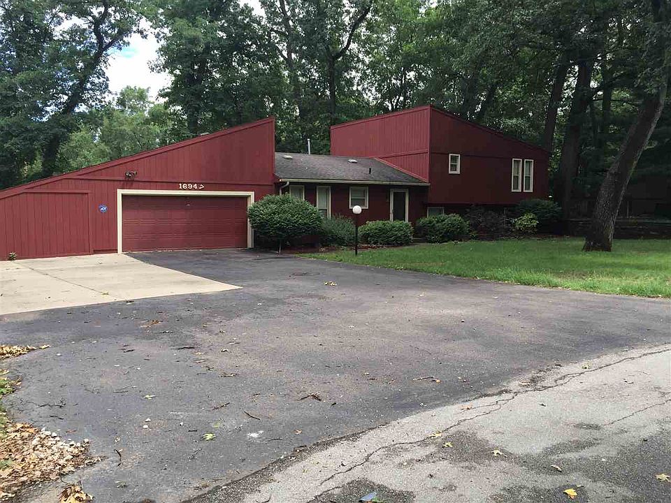 1st image of 16947 Londonberry Ln