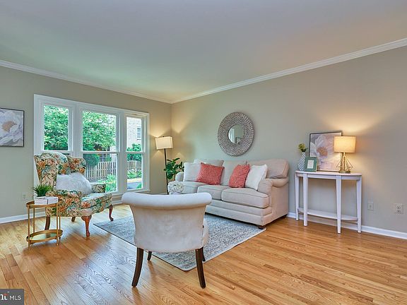 5th image of 14335 Winding Woods Ct