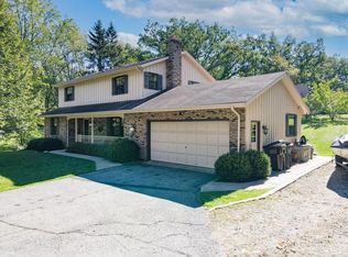 W3387 Crestwood Dr, Whitewater, WI 53190