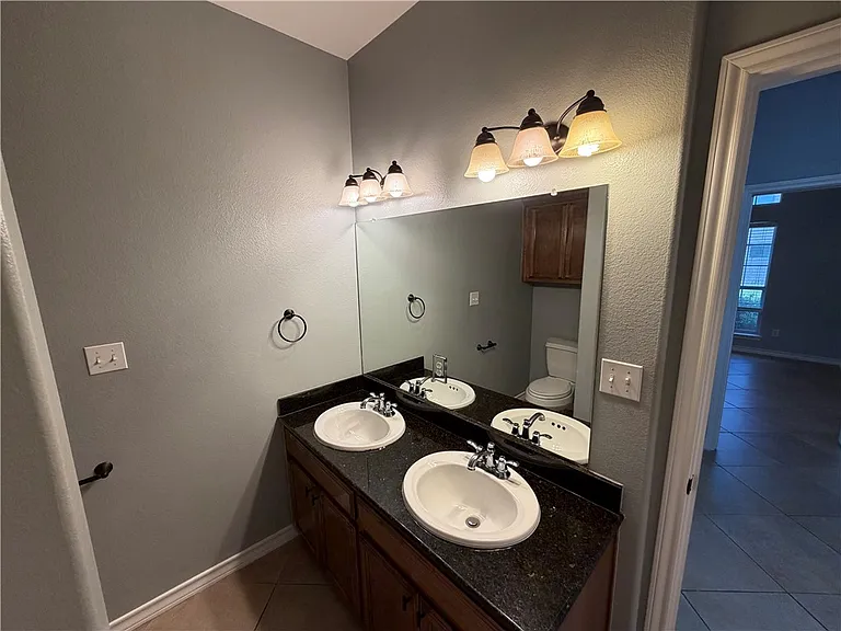6706 Samba Dr — Photo 10