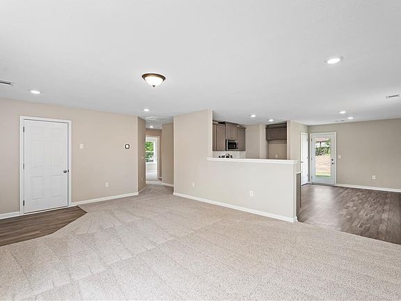 5th image of 74 Lee Road 2033