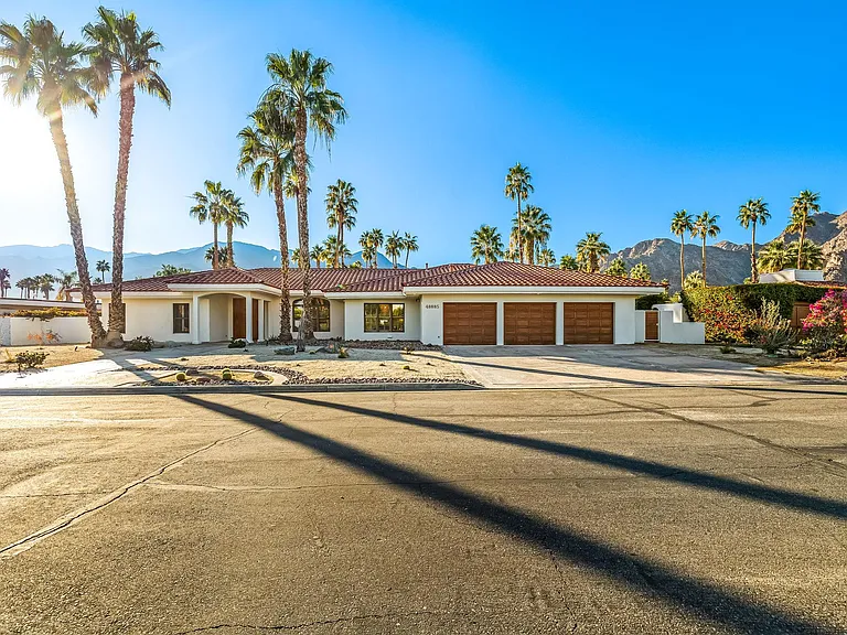 48885 Avenida Fernando — Photo 33