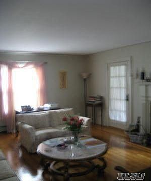 4th image of 178-41 Murdock Ave