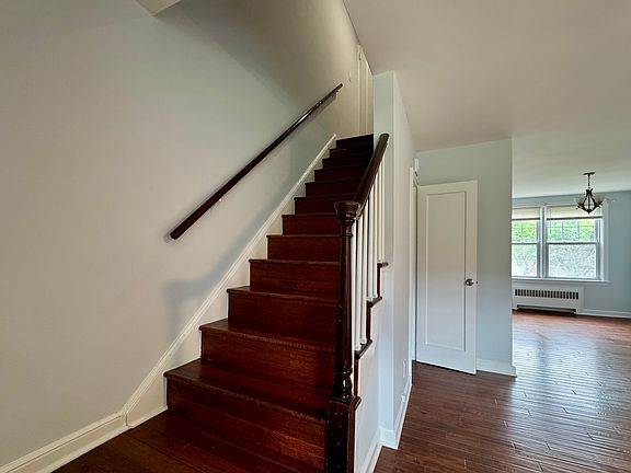 3rd image of 176 Millburn Ave #C1010