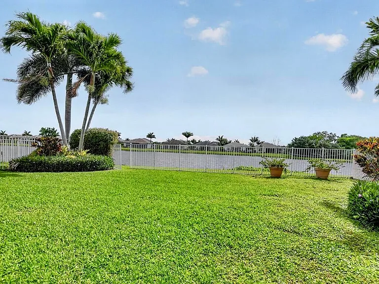 7879 Monarch Ct — Photo 50