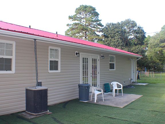3rd image of 4673 Clearview Dr SE