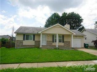 2052 Monks Hollow Dr, Florissant, MO