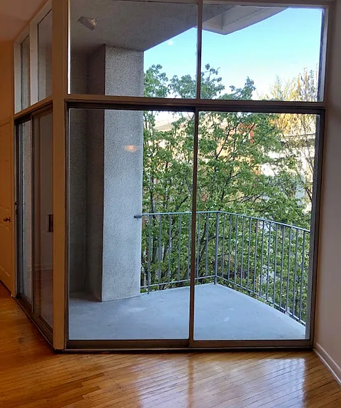 1301 Lombard St #203 — Photo 2