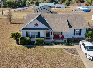 11086 NW Faircloth Rd, Bristol, FL 32321