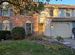 38 Fox Hill Ln, Hillsborough Twp., NJ 08844