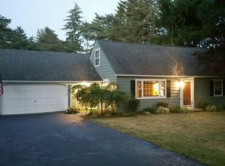 4 Pleasantside Dr, Wayland, NY 14572