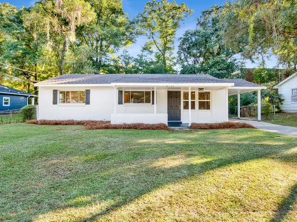 4157 Yorkshire Ln, Mobile, AL 36609