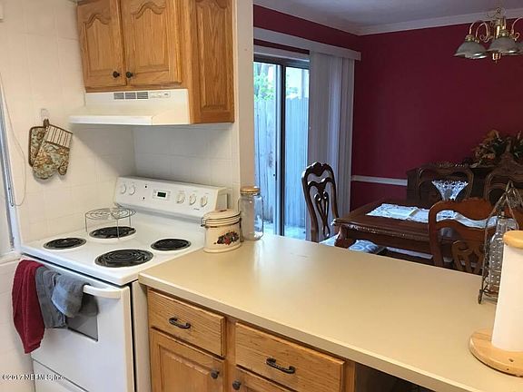 4th image of 4828 Windrush Ln #A-3