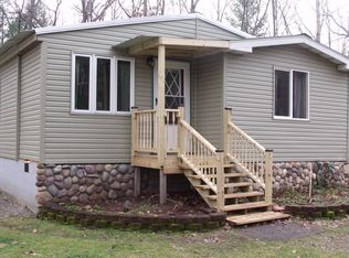 270 Skocelas Rd N, Manistee, MI 49660