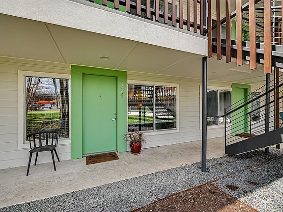 4th image of 2200 Dickson Dr APT 128