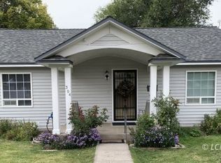 304 S H St, Lakeview, OR 97630