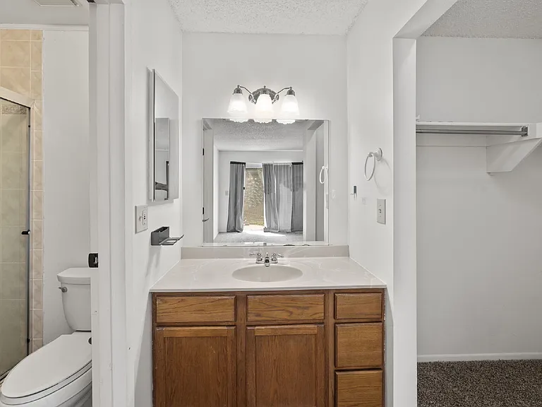 826 San Antonio Pl — Photo 17