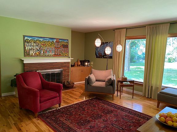 Living room (furnished view, older paint colors)