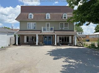 322 16th St, Dunbar, WV 25064