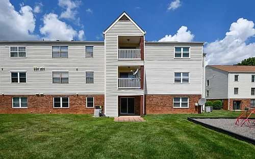 102 Chesterfield Ln #201 Photo 1