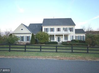 36093 Silcott Meadow Pl, Purcellville, VA