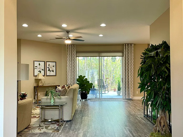 13100 SW 76th Ln — Photo 3