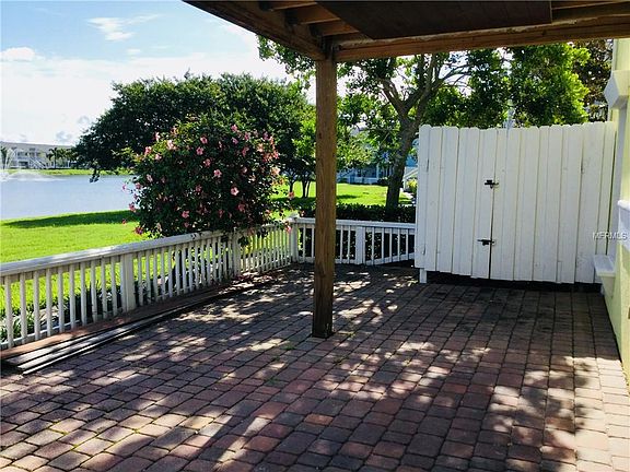 3rd image of 113 Sea Horse Dr SE APT B