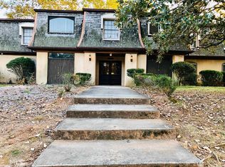 49 Le Parc Fontaine, Lithonia, GA 30038