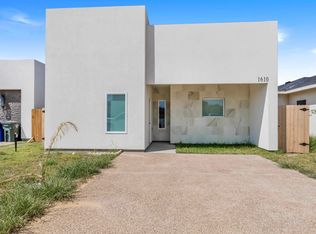 1610 Lomas Del Sur Blvd, Laredo, TX 78046