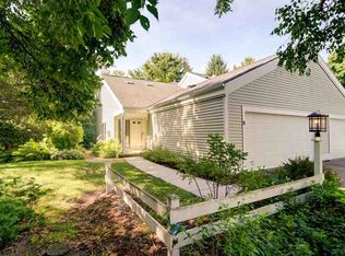 11 Grey Birch Trl, Madison, WI 53717