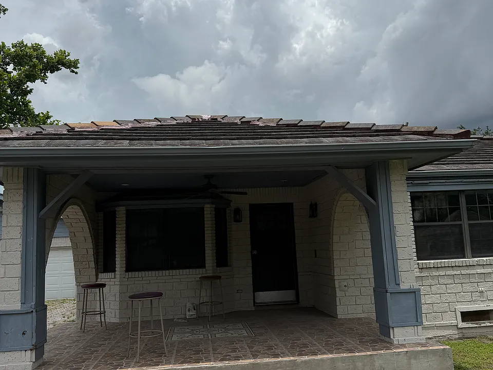 330 Oates Rd