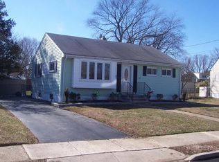 31 Steven Ave, Hamilton, NJ 08619
