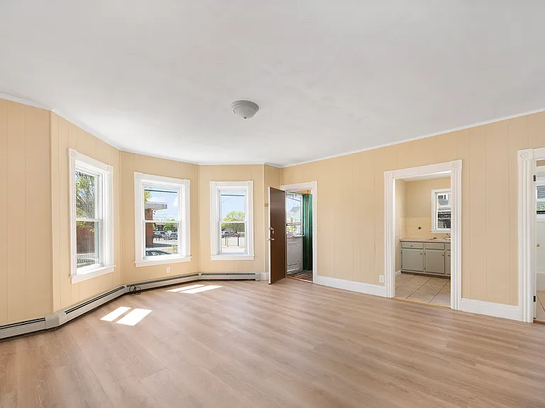 34 Hancock St #1 — Photo 4