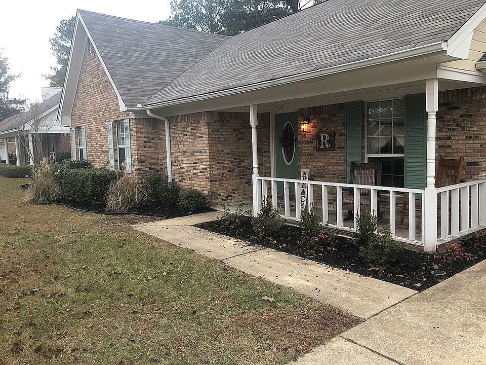 1st image of 72 N Walnut Dr