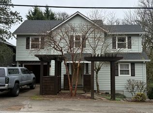 243 S Palatine Rd, Portland, OR 97219