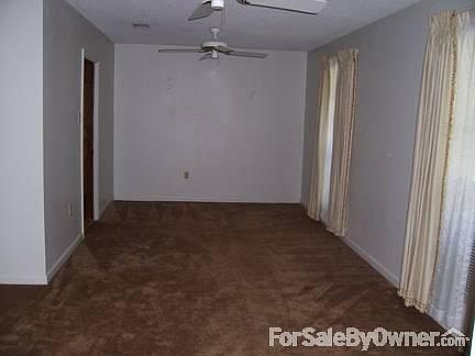 Formal Dining/Living